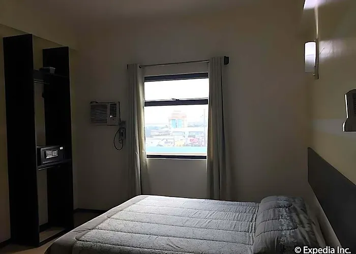 Metro Park - Hotel