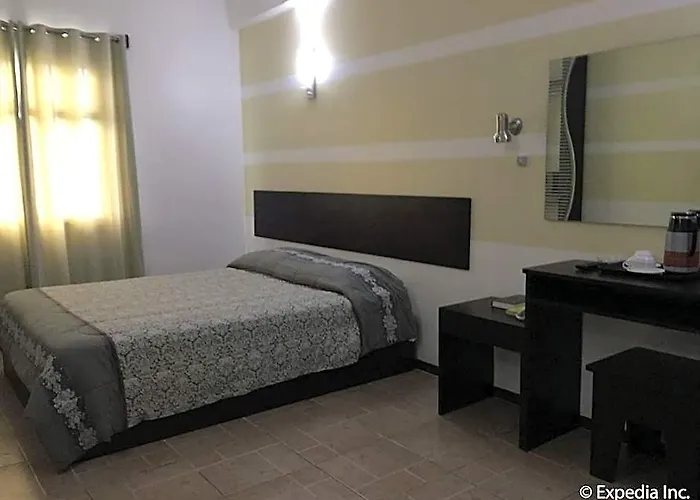 Hotel Metro Park -